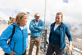 Besuch von Bundesmweltministerin Steffi Lemke auf der Umweltforschungsstation Schneefernhaus GmbH.